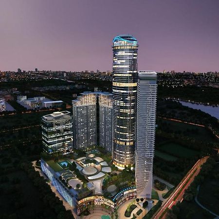 Countryside Luxury Suites - Supernova Noida New Delhi Buitenkant foto
